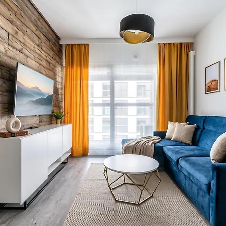 Urban - Mennica - Great Location&323 شقة *