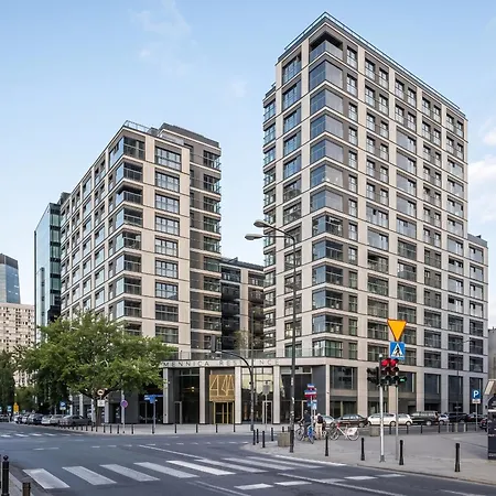 Urban - Mennica - Great Location&323 شقة *